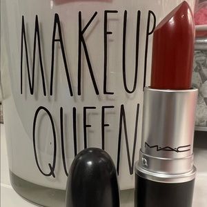 MAC Cremesheen Lipstick #207 Dare You